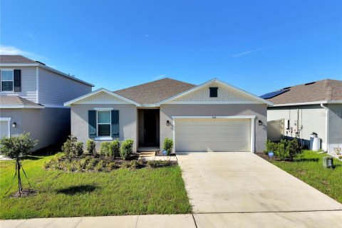 Villa ou maison à Lake Hamilton, Floride 4 chambres, 204.38 m2 № 2156623