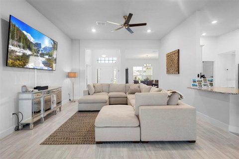 Casa en venta en Ocala, Florida, 4 dormitorios, 216.28 m2 № 1651848 - foto 10