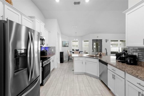Casa en venta en Ocala, Florida, 4 dormitorios, 216.28 m2 № 1651848 - foto 6