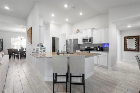 Casa en venta en Ocala, Florida, 4 dormitorios, 216.28 m2 № 1651848 - foto 4