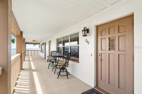 Condo in Saint Petersburg, Florida, 1 bedroom  № 2386220 - photo 4