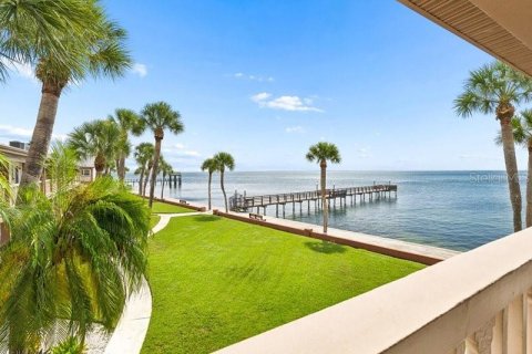 Condo in Saint Petersburg, Florida, 1 bedroom  № 2386220 - photo 2
