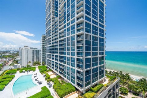 Condominio en Miami Beach, Florida, 1 dormitorio  № 2056309