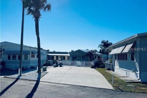 Land in Clermont, Florida № 1910827 - photo 2