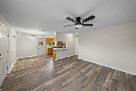 Villa ou maison à vendre à Lake Wales, Floride: 3 chambres, 97.55 m2 № 2145363 - photo 8