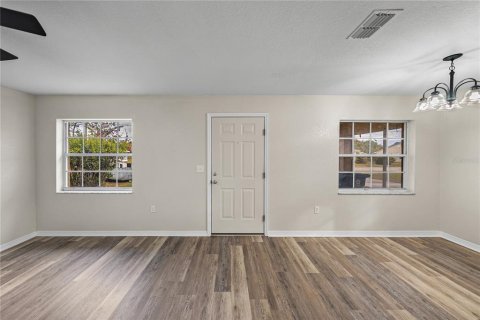 Villa ou maison à vendre à Lake Wales, Floride: 3 chambres, 97.55 m2 № 2145363 - photo 7