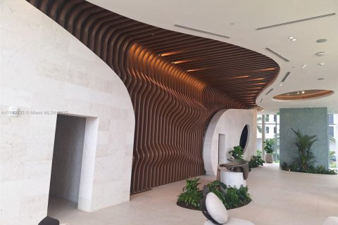 Copropriété à louer à Miami, Floride: 3 chambres, 183.76 m2 № 1852001 - photo 1