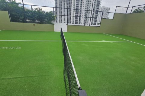 Copropriété à louer à Miami, Floride: 3 chambres, 183.76 m2 № 1852001 - photo 8