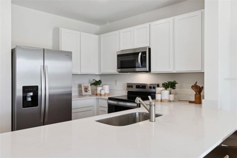 Купить таунхаус в Лейкленд, Флорида 6 комнат, 136.01м2, № 2092645 - фото 9