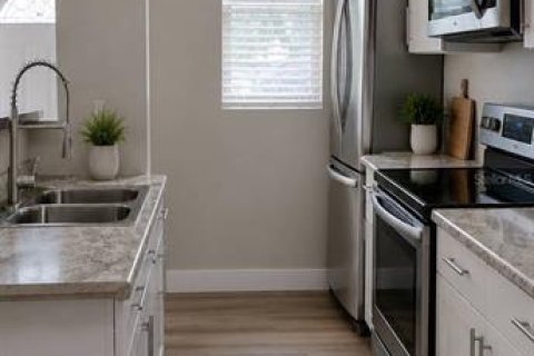 Appartement à louer à Orlando, Floride: 3 chambres, 89.46 m2 № 2167026 - photo 5