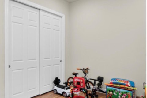 House in Port St. Lucie, Florida 3 bedrooms, 171.13 sq.m. № 2253389 - photo 16
