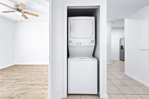 Copropriété à louer à Riverview, Floride: 3 chambres, 106.93 m2 № 2383857 - photo 16