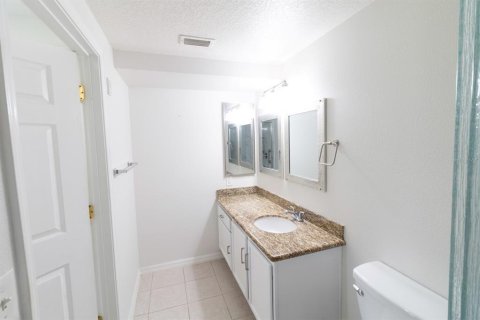 Copropriété à louer à Riverview, Floride: 3 chambres, 106.93 m2 № 2383857 - photo 11