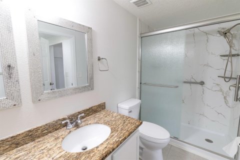 Copropriété à louer à Riverview, Floride: 3 chambres, 106.93 m2 № 2383857 - photo 9