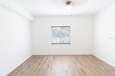 Copropriété à louer à Riverview, Floride: 3 chambres, 106.93 m2 № 2383857 - photo 12