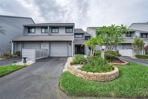 Adosado en Seminole, Florida 3 dormitorios, 171.4 m2 № 2151825