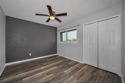 Touwnhouse à vendre à Seminole, Floride: 3 chambres, 171.4 m2 № 2151825 - photo 30