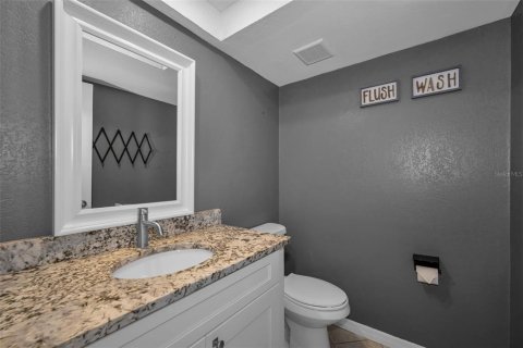 Touwnhouse à vendre à Seminole, Floride: 3 chambres, 171.4 m2 № 2151825 - photo 18