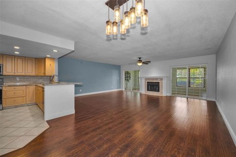 Touwnhouse à vendre à Seminole, Floride: 3 chambres, 171.4 m2 № 2151825 - photo 15