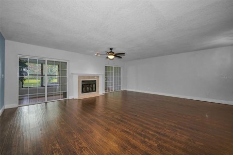 Touwnhouse à vendre à Seminole, Floride: 3 chambres, 171.4 m2 № 2151825 - photo 17