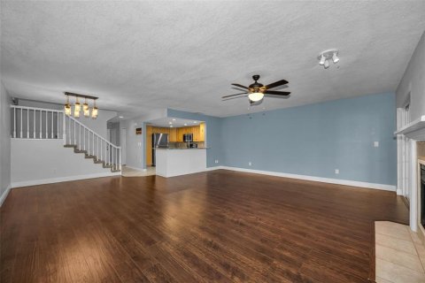 Touwnhouse à vendre à Seminole, Floride: 3 chambres, 171.4 m2 № 2151825 - photo 14
