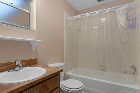 House in Crystal River, Florida 4 bedrooms, 155.33 sq.m. № 2212186 - photo 30