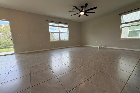 Villa ou maison à vendre à Odessa, Floride: 4 chambres, 209.96 m2 № 2429334 - photo 6