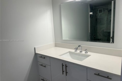 Copropriété à vendre à Miami, Floride: 37.16 m2 № 2035030 - photo 4