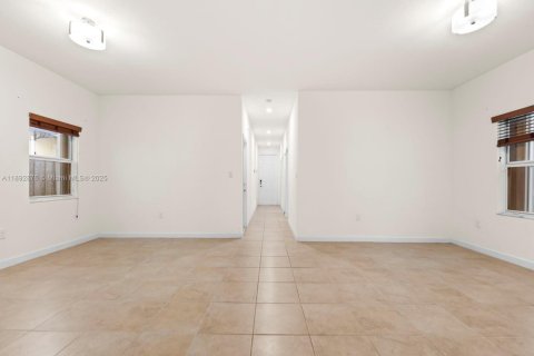 Villa ou maison à vendre à Homestead, Floride: 4 chambres, 142.6 m2 № 1946455 - photo 23