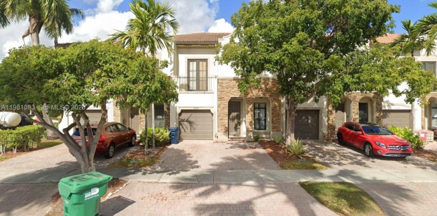 Villa ou maison à Homestead, Floride 4 chambres, 168.25 m2 № 2047201