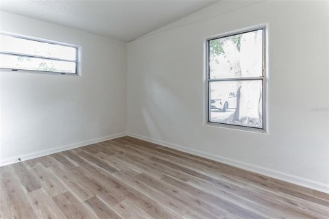House in Jacksonville, Florida 3 bedrooms, 98.1 sq.m. № 1535271 - photo 6