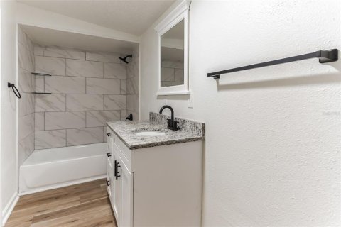 House in Jacksonville, Florida 3 bedrooms, 98.1 sq.m. № 1535271 - photo 5