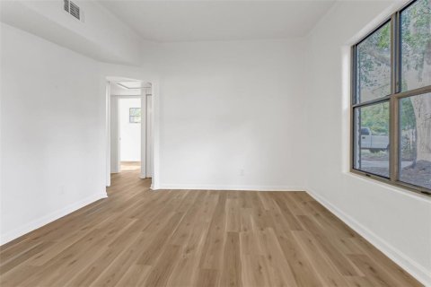 House in Jacksonville, Florida 3 bedrooms, 98.1 sq.m. № 1535271 - photo 14