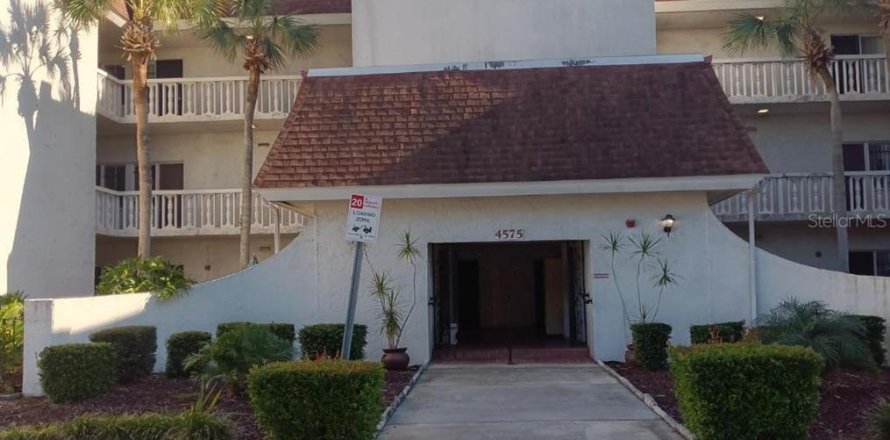 Condo in Orlando, Florida, 2 bedrooms № 2237358