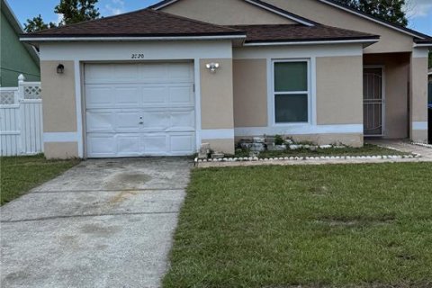 House in Orlando, Florida 3 bedrooms, 96.53 sq.m. № 1873075 - photo 1