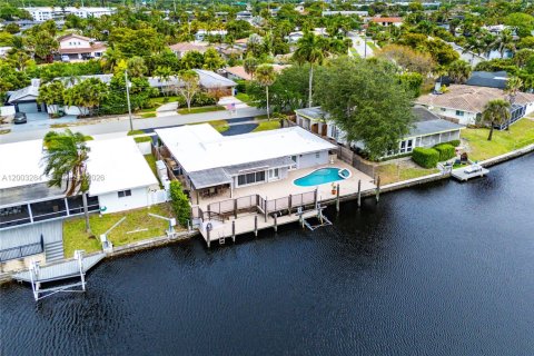 Villa ou maison à Wilton Manors, Floride 3 chambres, 174.28 m2 № 2089731