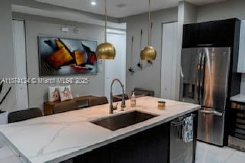 Купить кондоминиум в Дорал, Флорида 3 спальни, 125.51м2, № 2080364 - фото 8