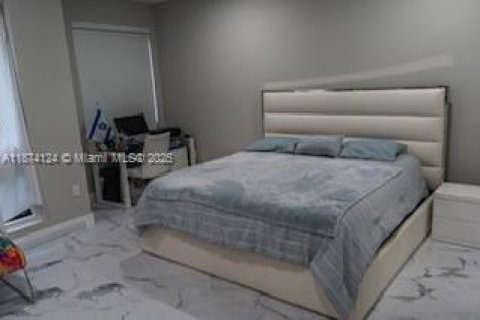 Купить кондоминиум в Дорал, Флорида 3 спальни, 125.51м2, № 2080364 - фото 12
