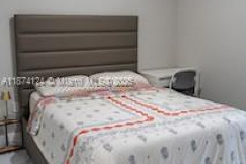 Купить кондоминиум в Дорал, Флорида 3 спальни, 125.51м2, № 2080364 - фото 22