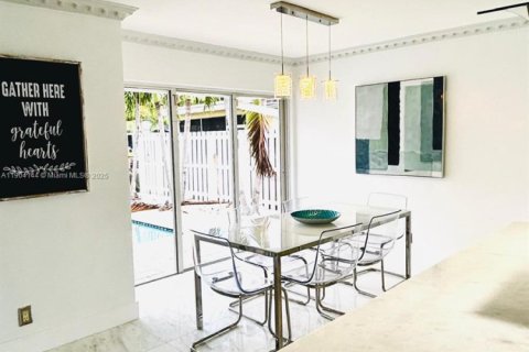 Casa en alquiler en Pompano Beach, Florida, 3 dormitorios, 121.98 m2 № 2015533 - foto 16