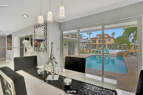 Casa en alquiler en Pompano Beach, Florida, 3 dormitorios, 121.98 m2 № 2015533 - foto 20