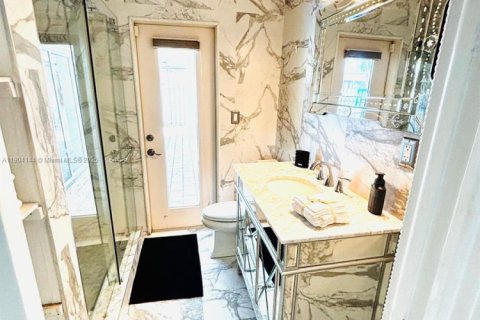 Casa en alquiler en Pompano Beach, Florida, 3 dormitorios, 121.98 m2 № 2015533 - foto 11