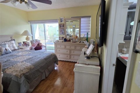 Copropriété à louer à Miami, Floride: 1 chambre, 71.26 m2 № 2047683 - photo 12