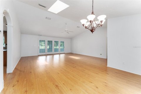 Villa ou maison à louer à Ocala, Floride: 3 chambres, 168.9 m2 № 2402976 - photo 20
