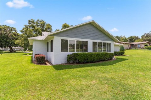 Villa ou maison à louer à Ocala, Floride: 3 chambres, 168.9 m2 № 2402976 - photo 12
