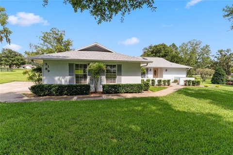 Villa ou maison à louer à Ocala, Floride: 3 chambres, 168.9 m2 № 2402976 - photo 3