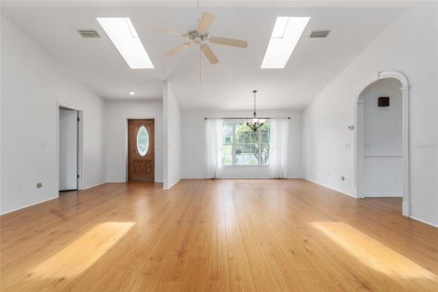 Villa ou maison à louer à Ocala, Floride: 3 chambres, 168.9 m2 № 2402976 - photo 17