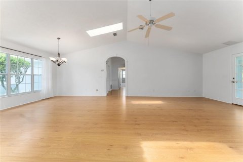 Villa ou maison à louer à Ocala, Floride: 3 chambres, 168.9 m2 № 2402976 - photo 15