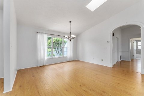 Villa ou maison à louer à Ocala, Floride: 3 chambres, 168.9 m2 № 2402976 - photo 21