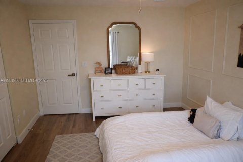 House in Port St. Lucie, Florida 3 bedrooms, 172.98 sq.m. № 2024878 - photo 27